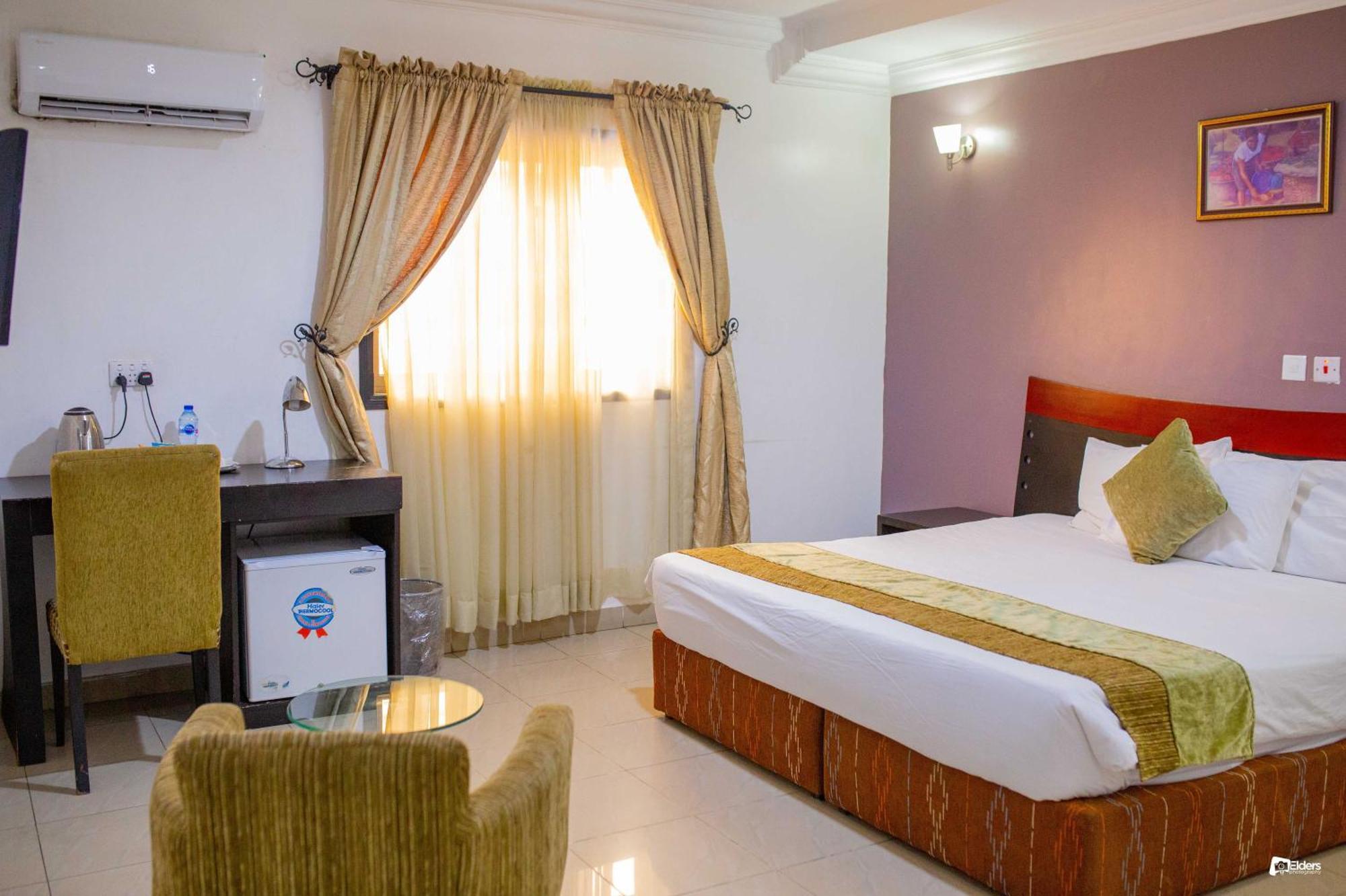 Suru Express Hotel Gra Lagos Exterior photo