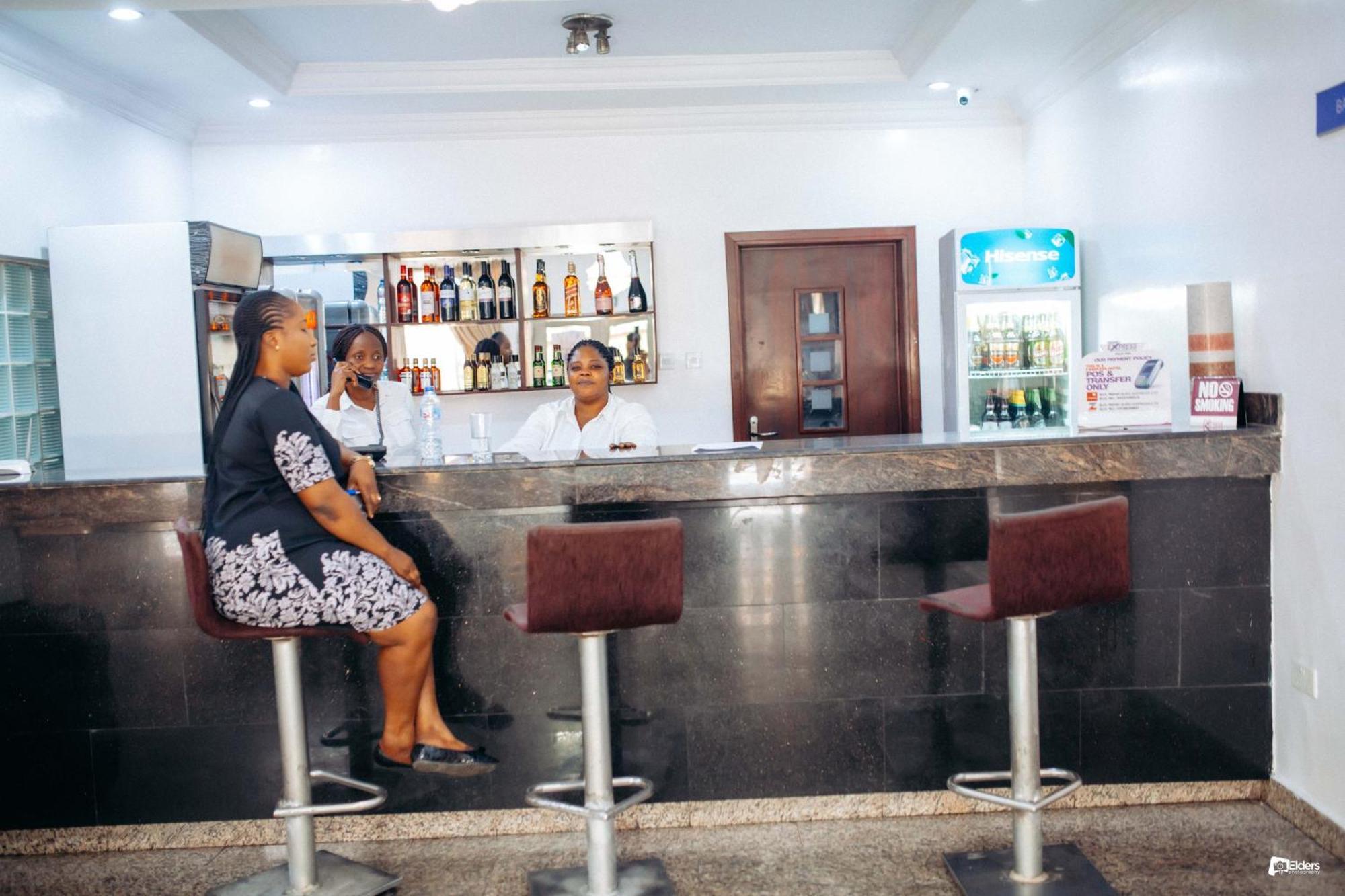 Suru Express Hotel Gra Lagos Exterior photo